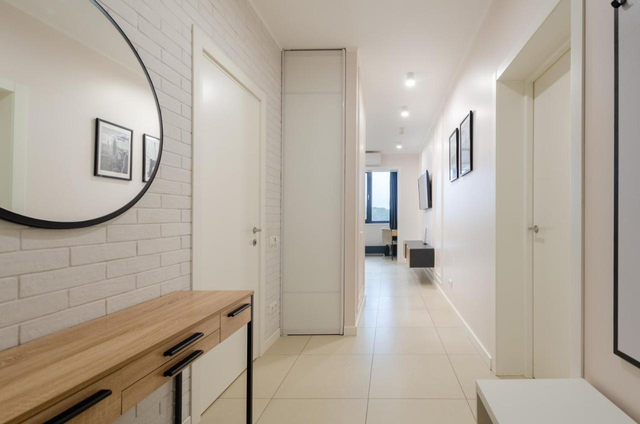 Petrovdom Apartments 13-141 In Rc New York Concept House, 74 Antonovycha Street เคียฟ ภายนอก รูปภาพ