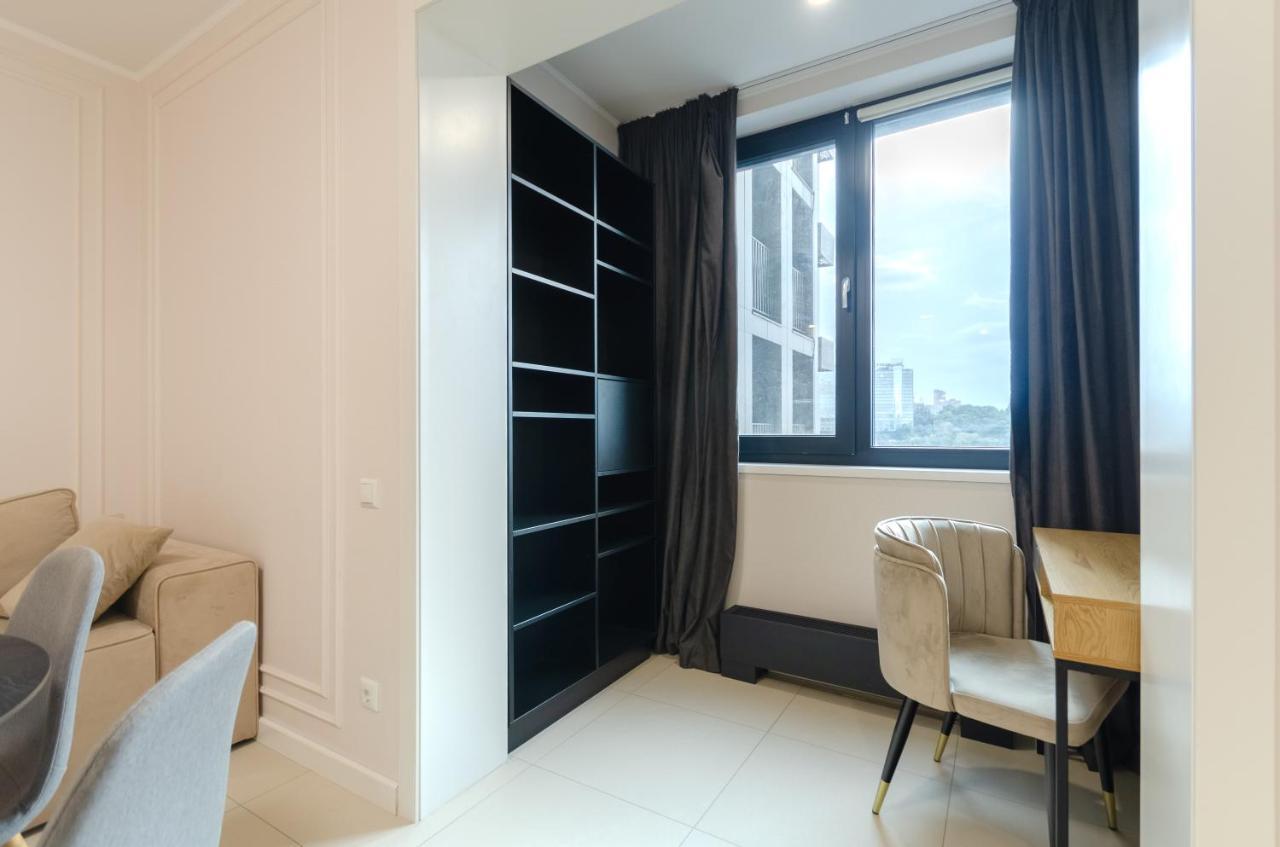 Petrovdom Apartments 13-141 In Rc New York Concept House, 74 Antonovycha Street เคียฟ ภายนอก รูปภาพ
