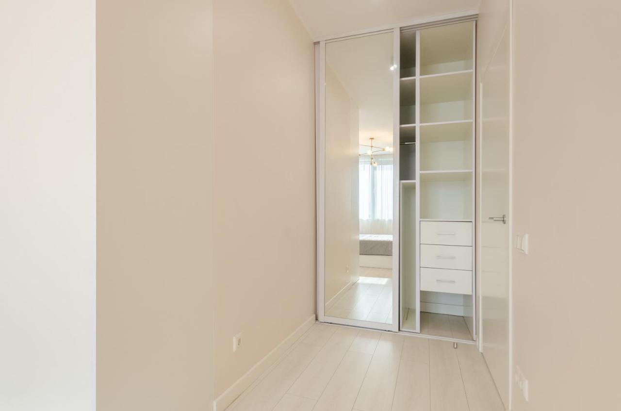 Petrovdom Apartments 13-141 In Rc New York Concept House, 74 Antonovycha Street เคียฟ ภายนอก รูปภาพ
